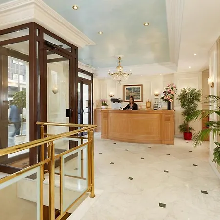 Hotel Montparnasse Daguerre Parigi